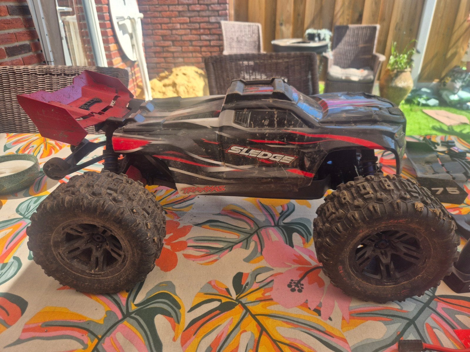 traxxas sledge 6s, Ophalen of Verzenden, Zo goed als nieuw