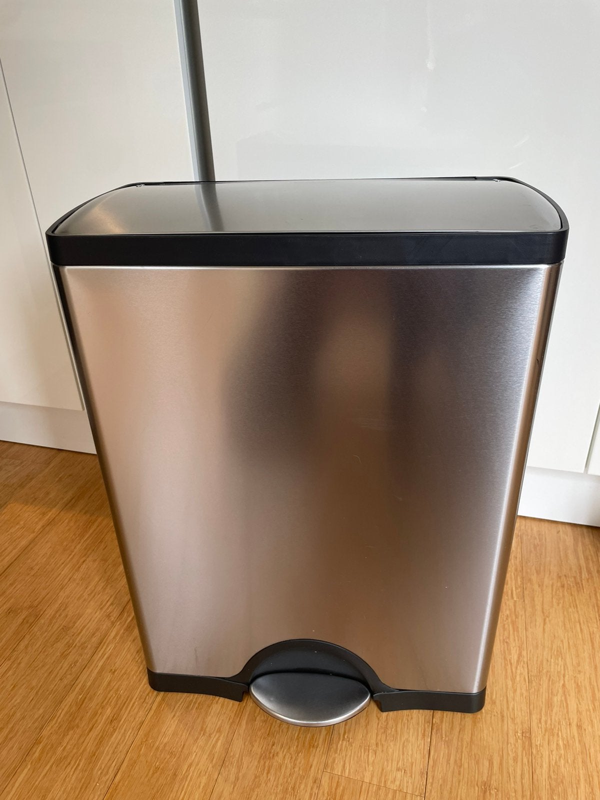 Simplehuman pedaalemmer 50l, 2 compartimenten, Ophalen, Met pedaal, 50 tot 75 cm, 40 liter of meer