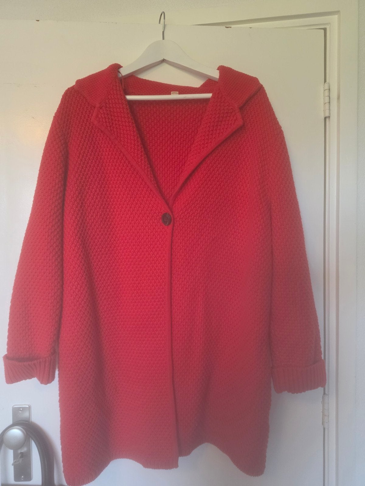 Esprit rood gebreid vest/jas, maat L, Maat 42/44 (L), Ophalen of Verzenden, Zo goed als nieuw, Rood