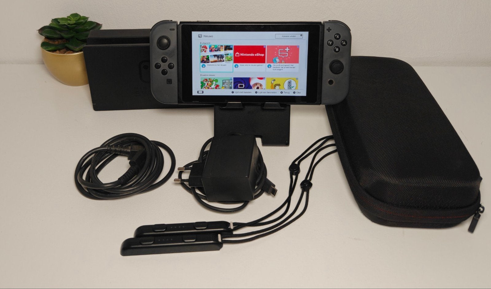 Nintendo Switch V2 goedkoop, Spelcomputers en Games, Games | Nintendo Switch, Online, Racen en Vliegen, 5612GA, Ophalen of Verzenden