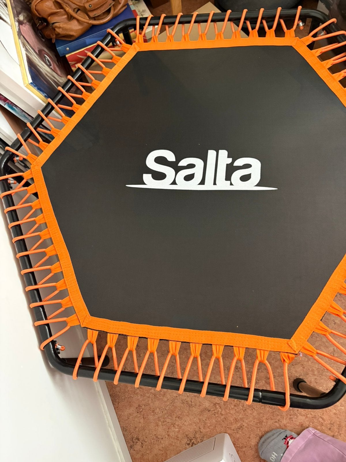 Salta Trampoline, Sport en Fitness, Ophalen, Zo goed als nieuw, Overige materialen, Overige typen