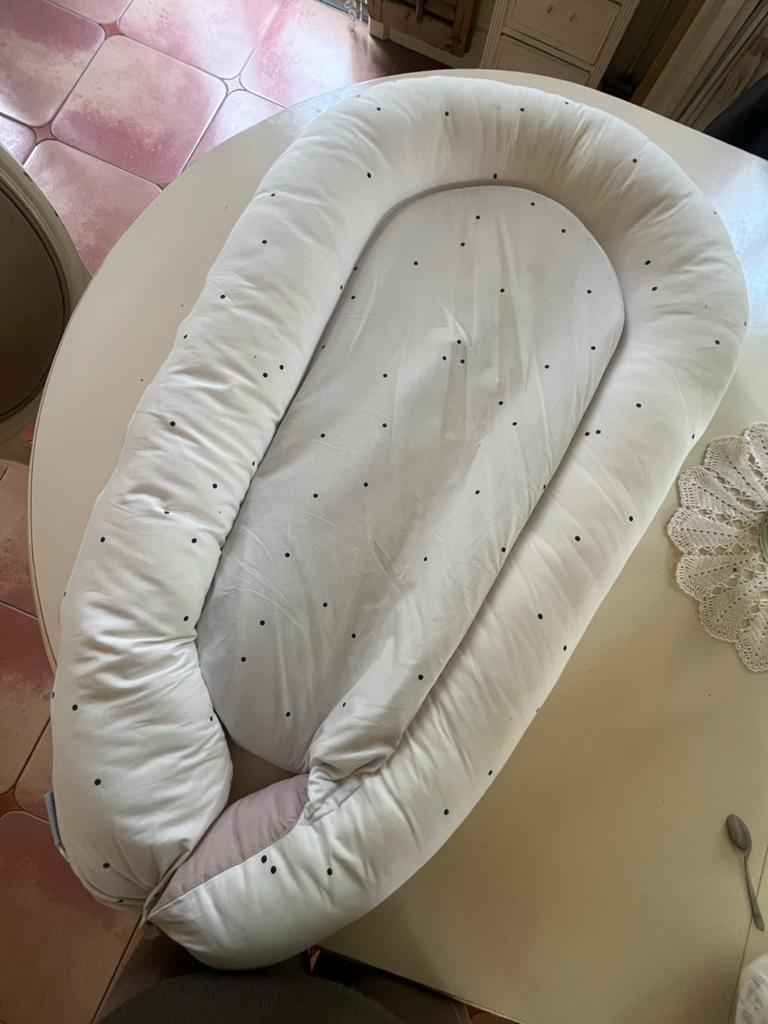 Babynestje Kleine Keutel met stippen/taupe kleur, Ophalen of Verzenden, Zo goed als nieuw