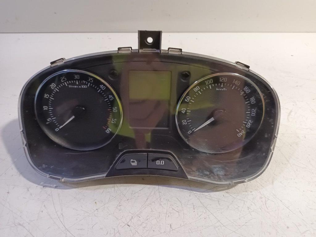 Cockpit Skoda Fabia, Onderdelen@venauto.nl, Van der Ven Autorecycling B.V., Gebruikt, Ettenseweg 76, 4706 PB Roosendaal, The Netherlands