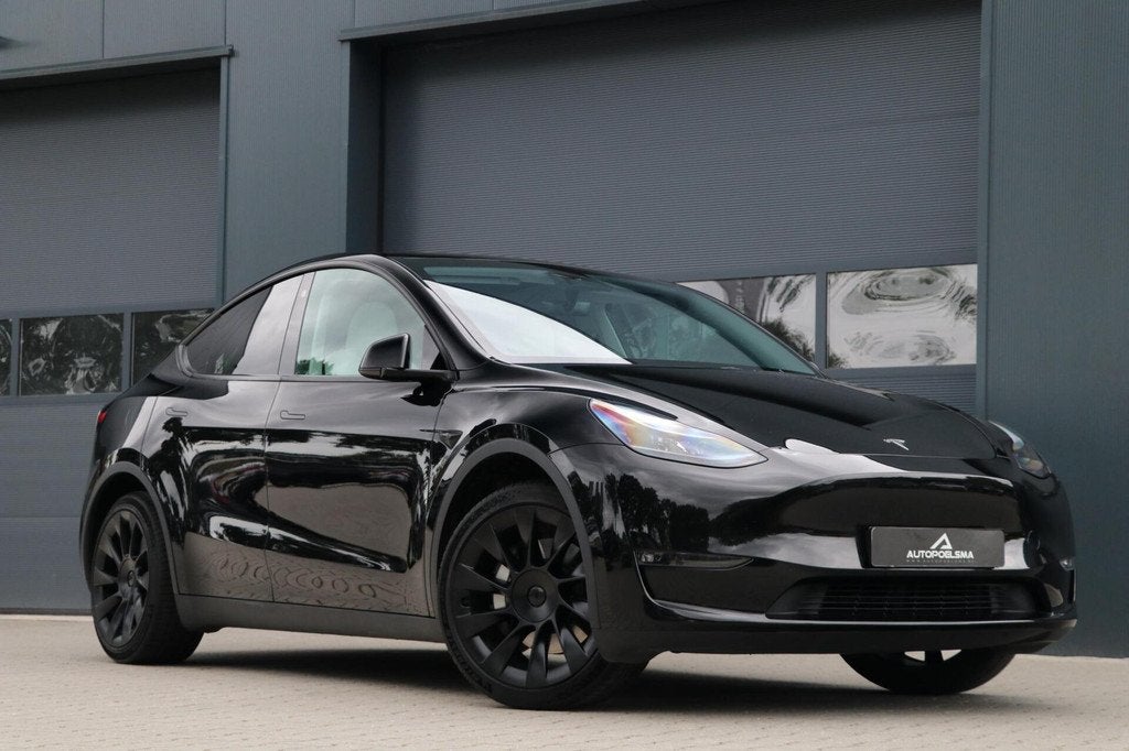 Tesla Model Y Long Range AWD 75 kWh FSD Trekhaak Panodak 360, Automaat, Gebruikt, Zwart, Leder