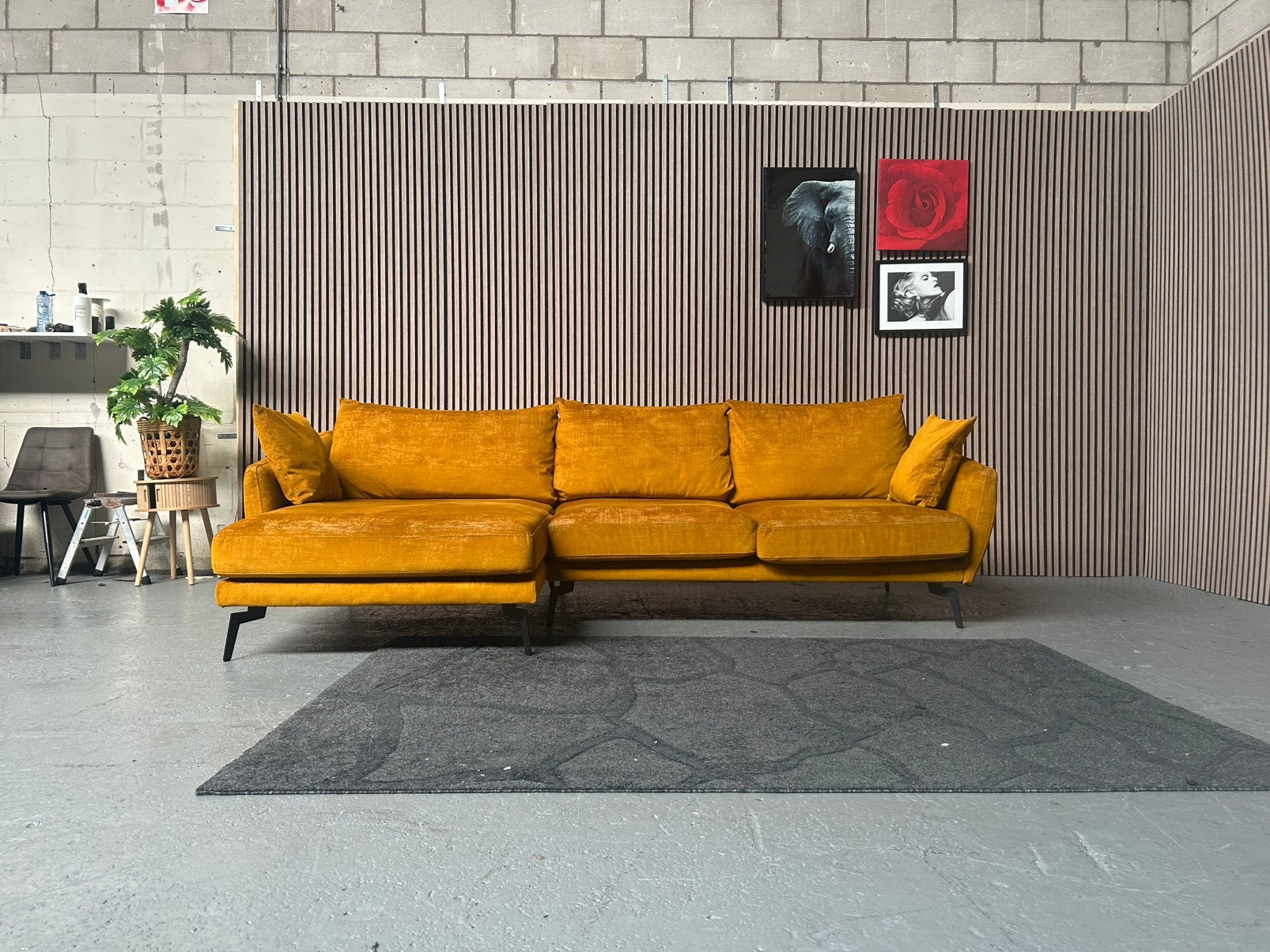 GRATIS LEVERING Loungebank Okergeel 288X105 GEREINIGD