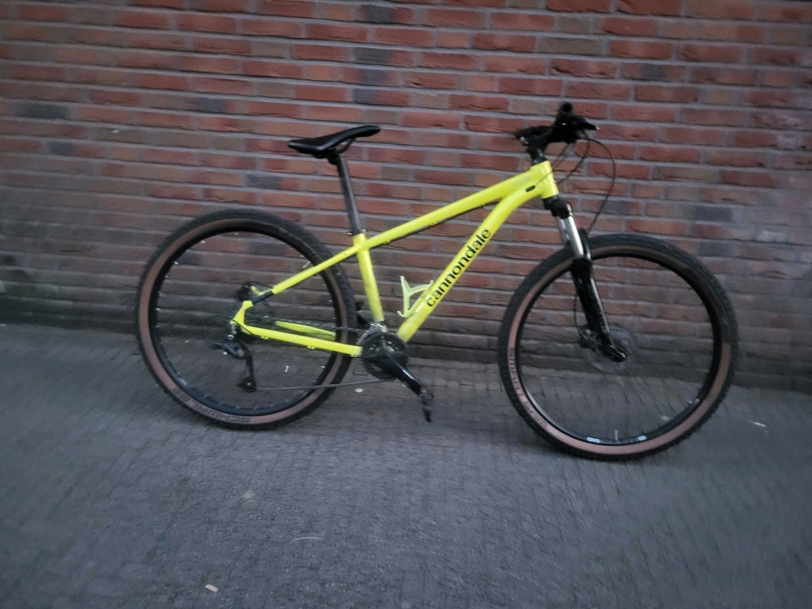 Cannondale MTB - Framemaat S, 27.5 inch wielen, Fietsen en Brommers, Fietsen | Mountainbikes en ATB, Minder dan 45 cm, Ophalen
