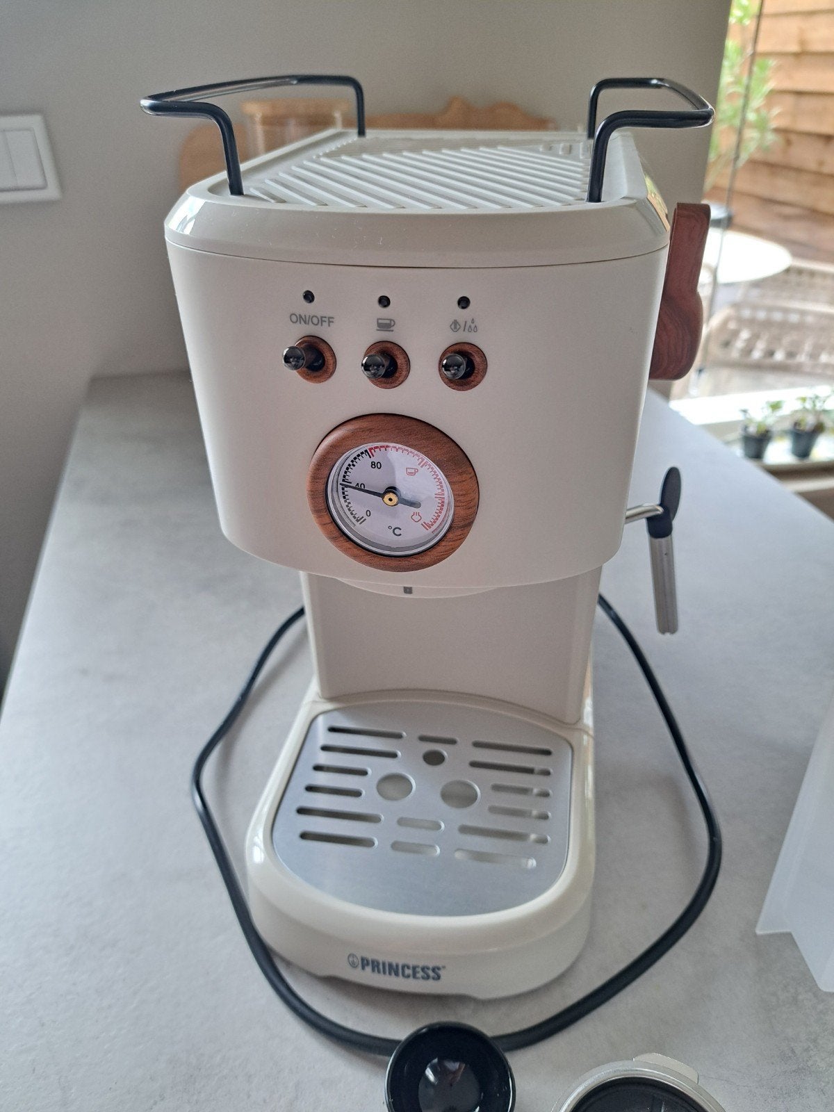 Princess Espressomachine Japandi - Zo goed als nieuw, Stoompijpje, Espresso apparaat, Ophalen of Verzenden, Zo goed als nieuw