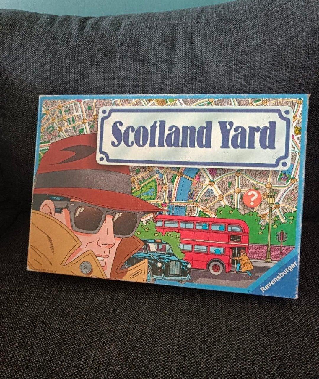 Scotland Yard - Klassiek detective bordspel Ravensburger, Een of twee spelers, Ophalen of Verzenden, Zo goed als nieuw