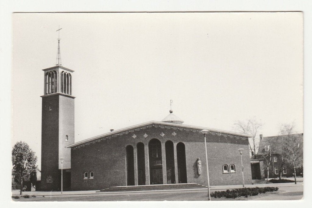 Nederweert-Eind - St Gerarduskerk, Verzamelen, Ophalen of Verzenden, 1960 tot 1980, Ongelopen, Limburg