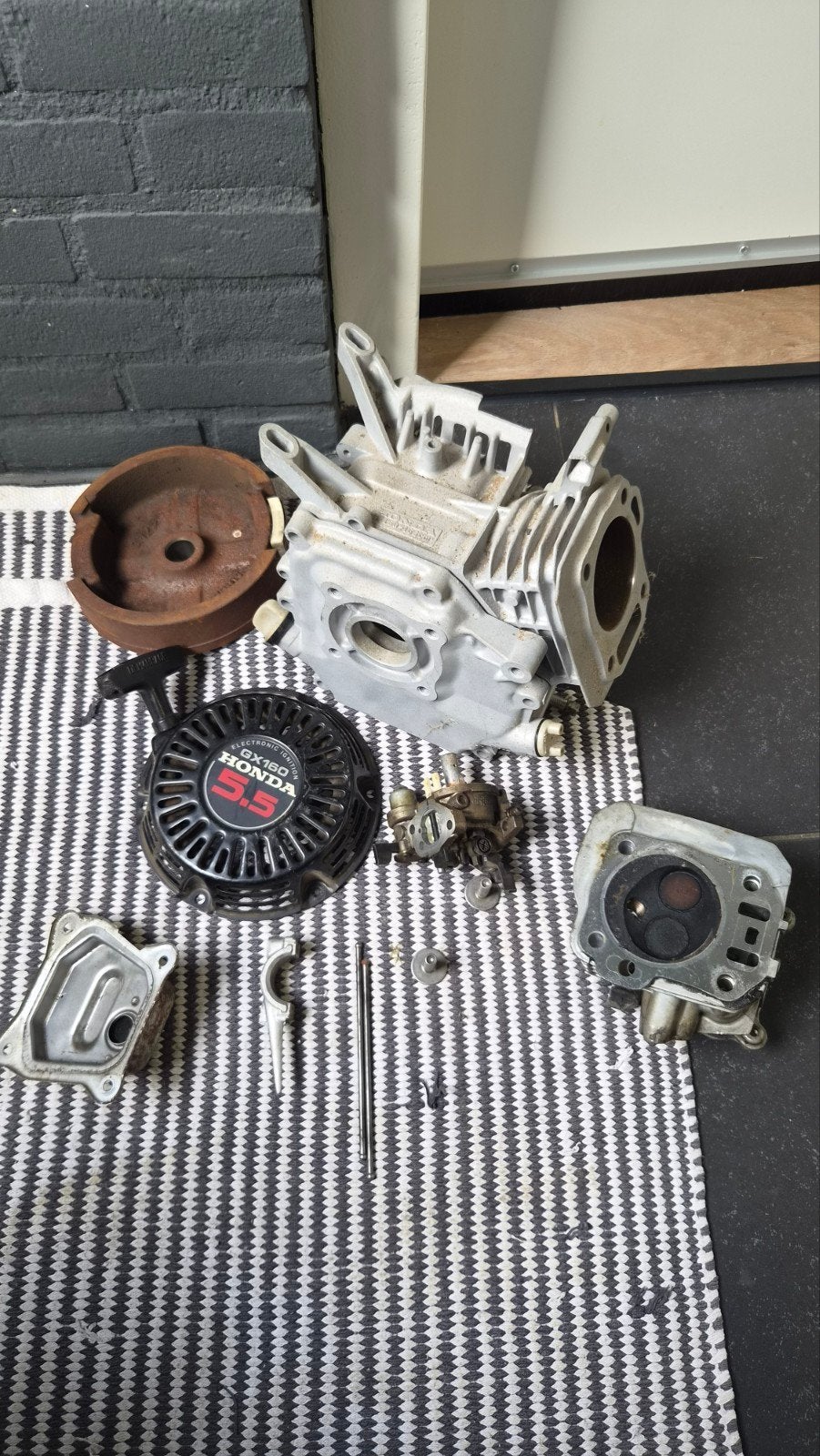 Honda GX160 5.5HP motoronderdelen, Doe-het-zelf en Verbouw, Ophalen, Gebruikt, Benzinemotor, 1800 rpm of meer