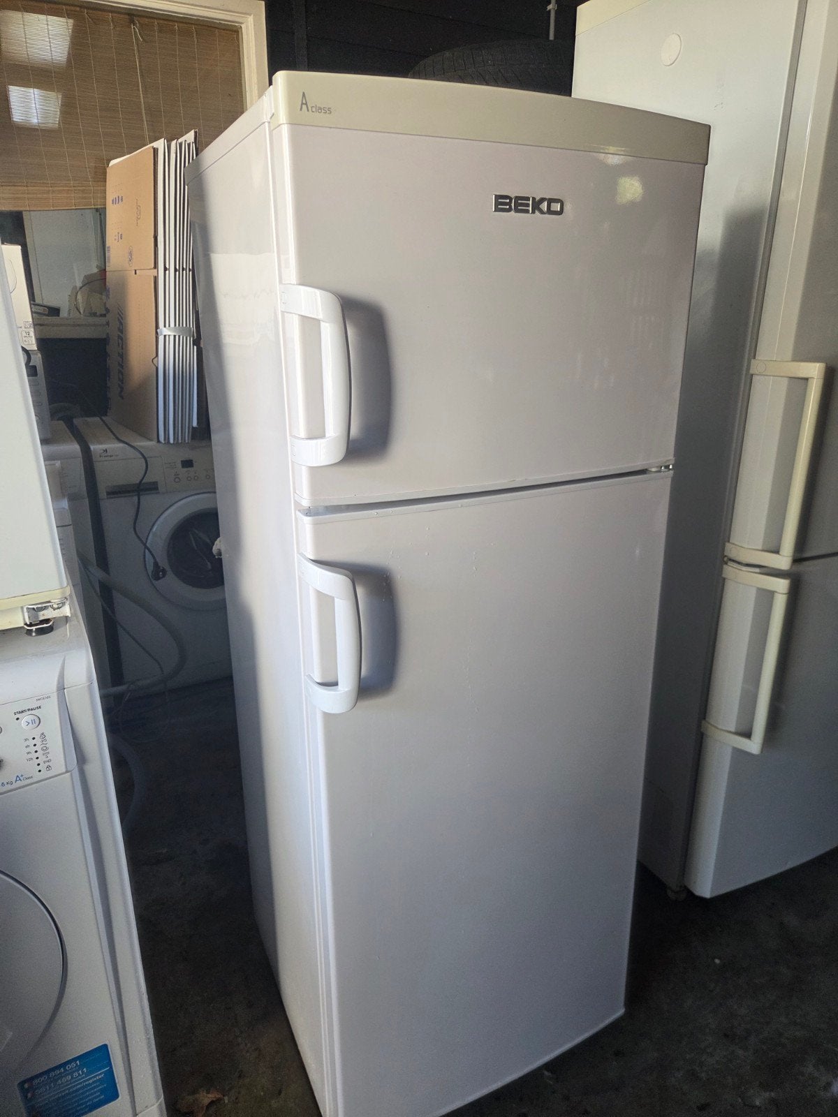 Beko Koelkast met Vriezer - Zo goed als nieuw, Ophalen, 200 liter of meer, Met aparte vriezer, Zo goed als nieuw