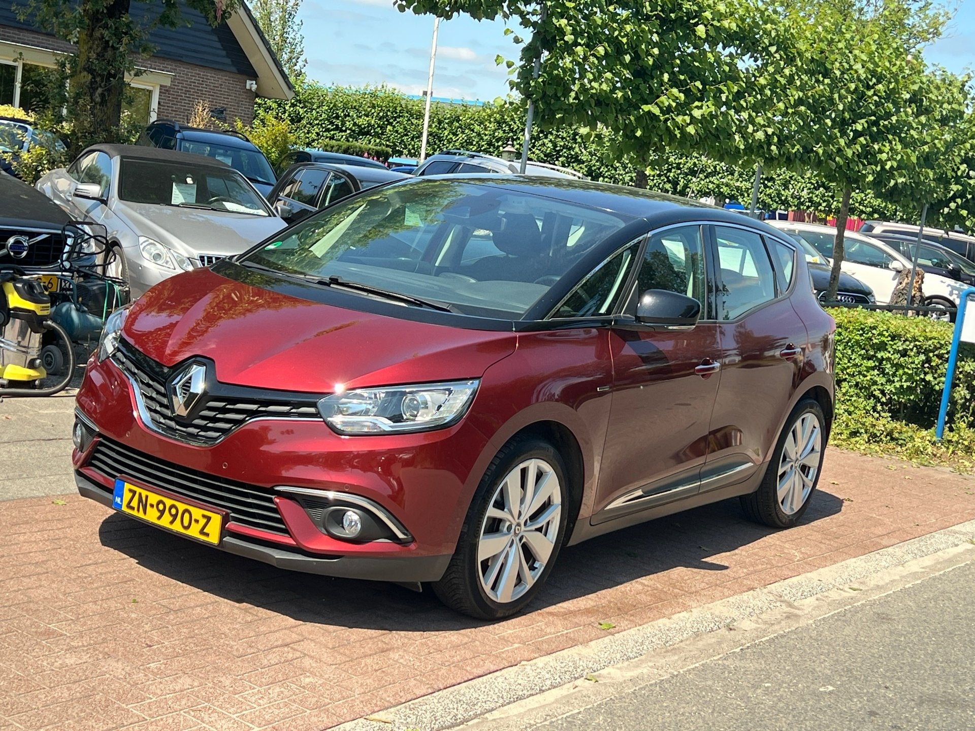 Renault Scénic 1.3 TCe Limited *Dlr. Onderhouden|, Voorwielaandrijving, 745 kg, Euro 6, 4 cilinders