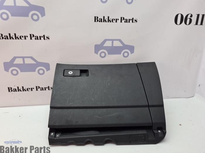 Dashboardkastje van een Volkswagen Sharan, Gebruikt, -, Volkswagen, -