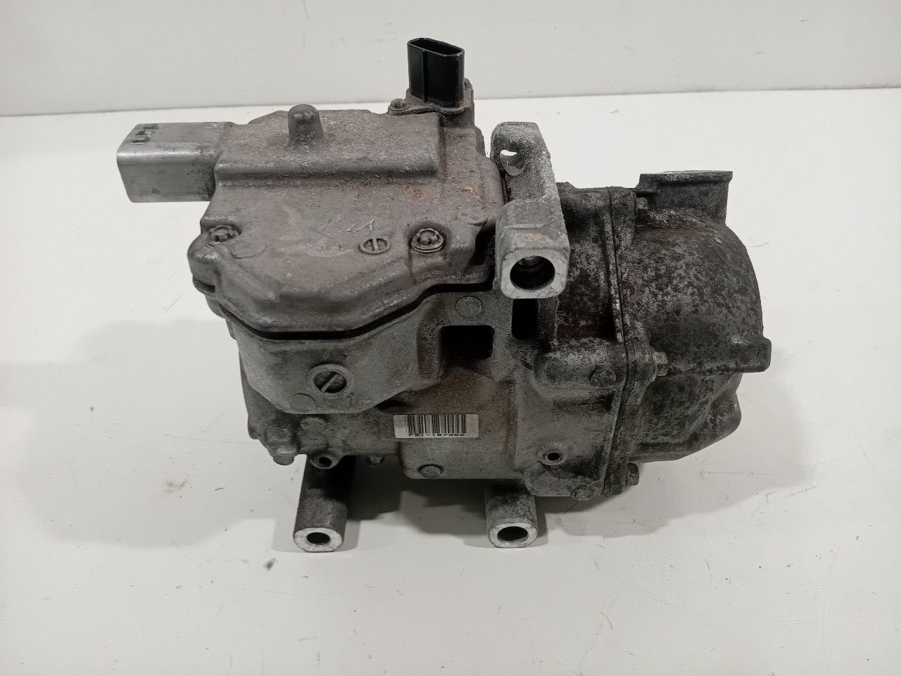 Airco pomp Toyota Yaris, Onderdelen@venauto.nl, Van der Ven Autorecycling B.V., Gebruikt, Ettenseweg 76, 4706 PB Roosendaal, The Netherlands