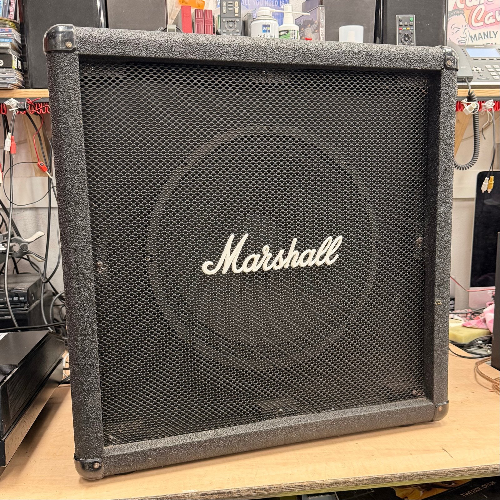 Marshall 7015 Bass Gitaar Speakerkast - 200W RMS, Muziek en Instrumenten, Versterkers | Bas en Gitaar, Ophalen, Gebruikt, Basgitaar