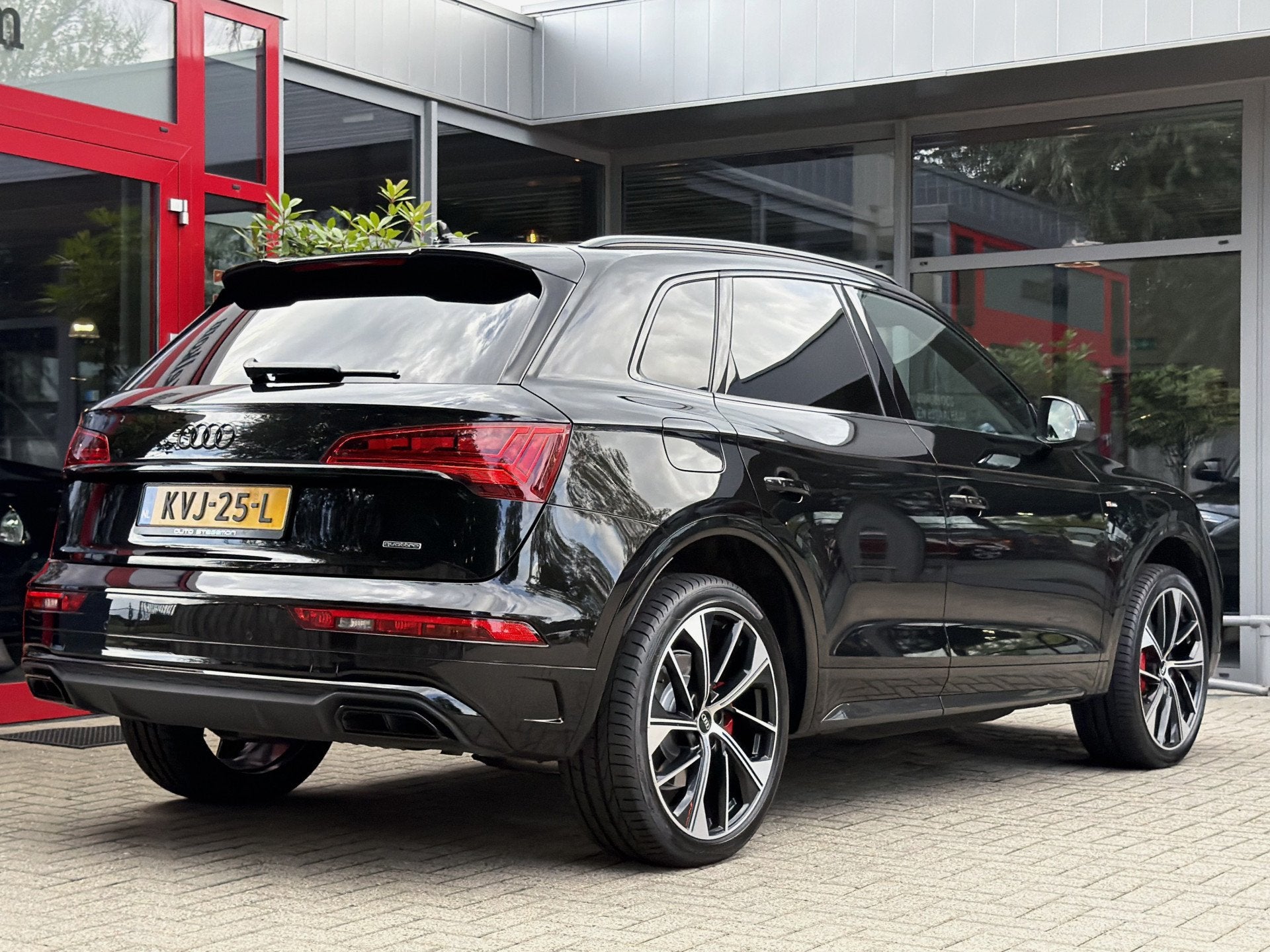Audi Q5 55 TFSI-e 367PK COMPETITION *!* PANODAK/ 21 INCH/ RS, Auto's, Automaat, Dealer onderhouden, Gebruikt, Euro 6
