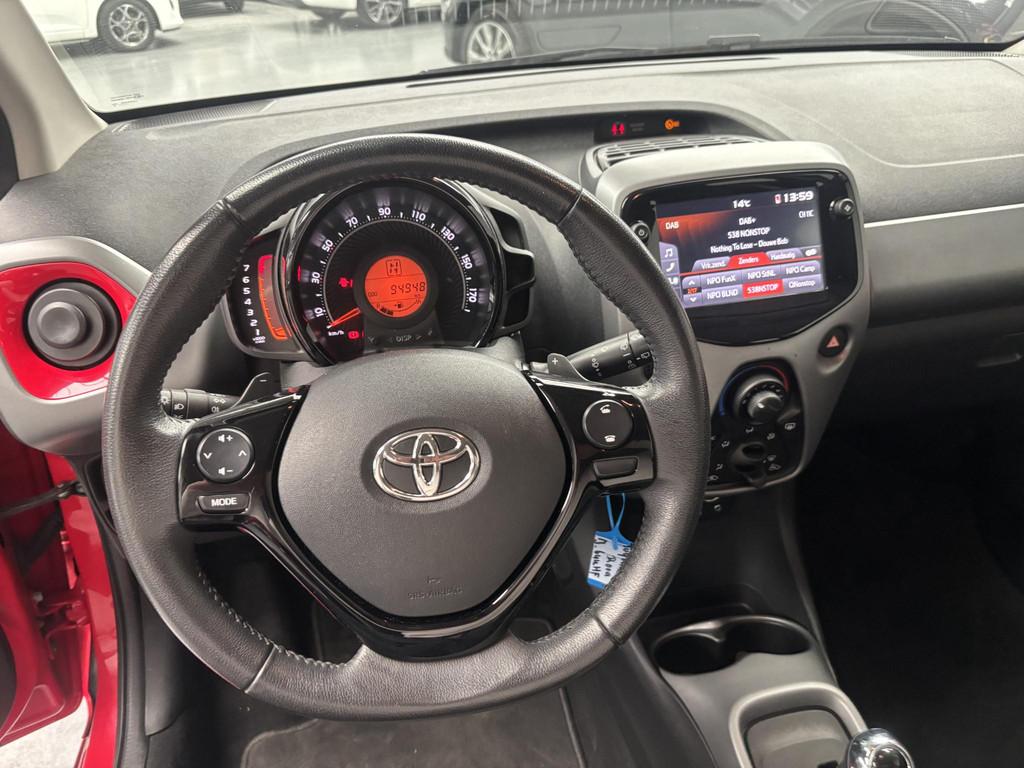 Toyota Aygo 1.0 VVT-i x-play NL auto! Automaat, Carplay, Stof, Gebruikt, 4 stoelen, Origineel Nederlands