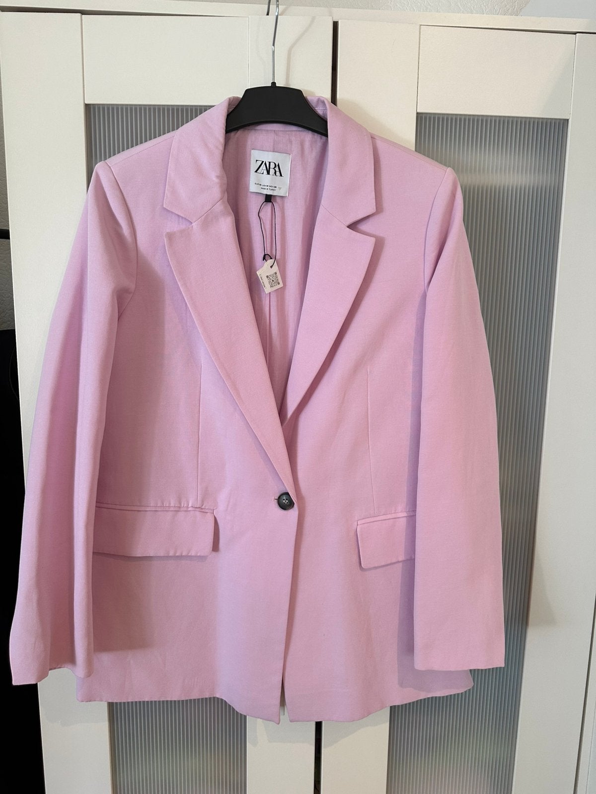 ZARA damesblazer maat M nieuw met kaartje eraan, Maat 38/40 (M), Nieuw, Ophalen of Verzenden, Jasje