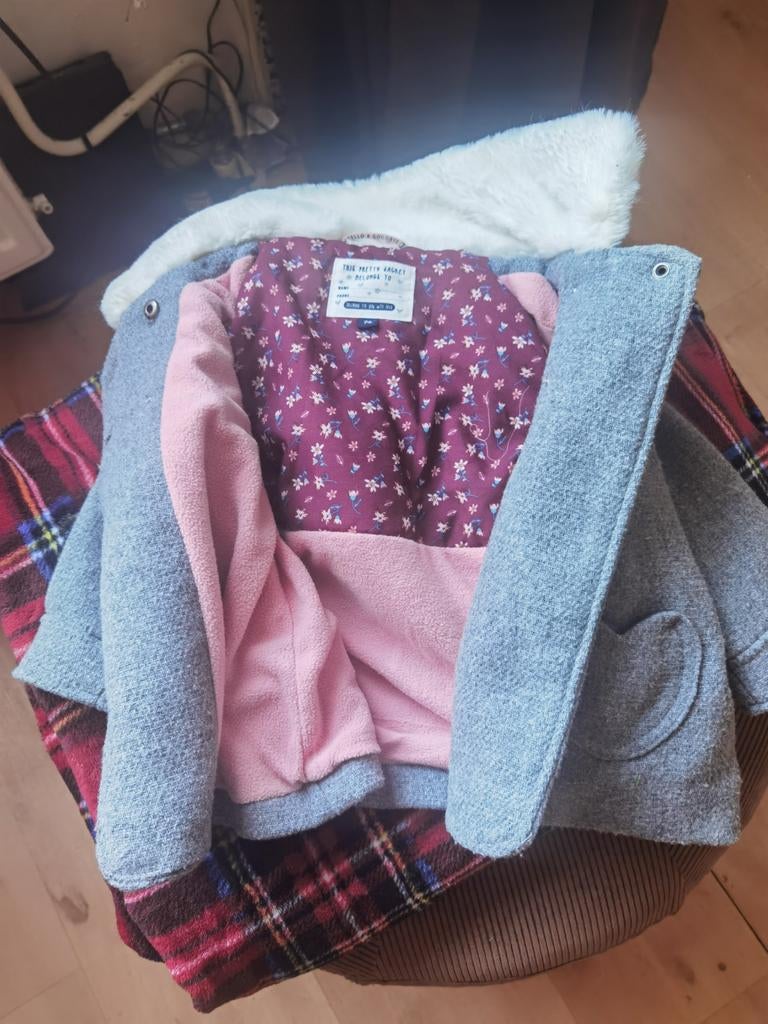 Baby jasje met mutsje maat 74, Ophalen, Nieuw, Meisje, Jasje