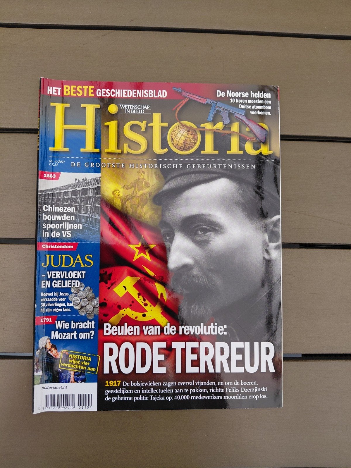 Historia Tijdschrift - Rode Terreur, Judas, Mozart, Ophalen of Verzenden, Gelezen, Overige typen