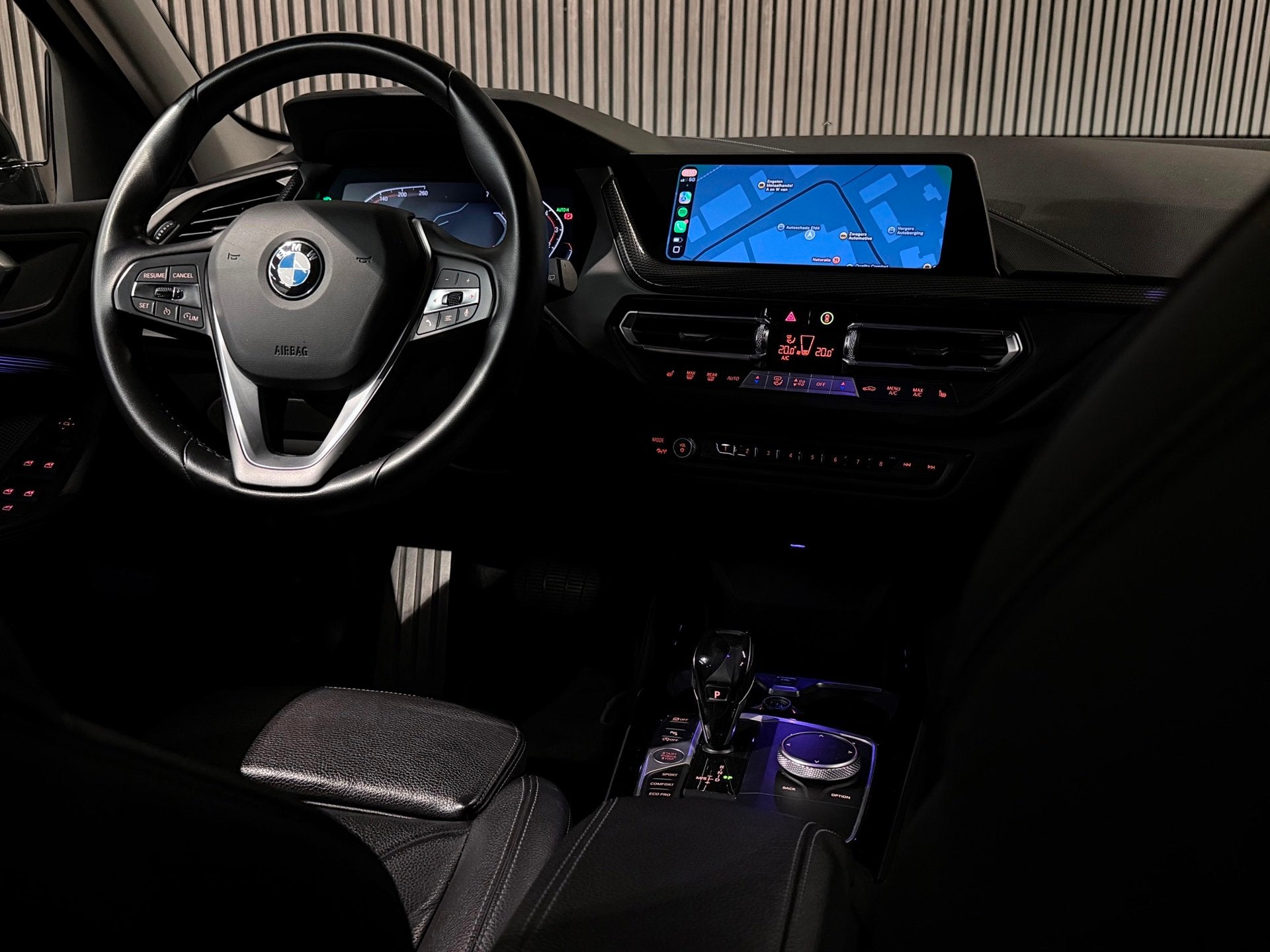 BMW 1-serie 118i High Executive Edition | Sportline | Leder, Auto's, BMW, Dealer onderhouden, Gebruikt, Met garantie (alle), Bedrijf