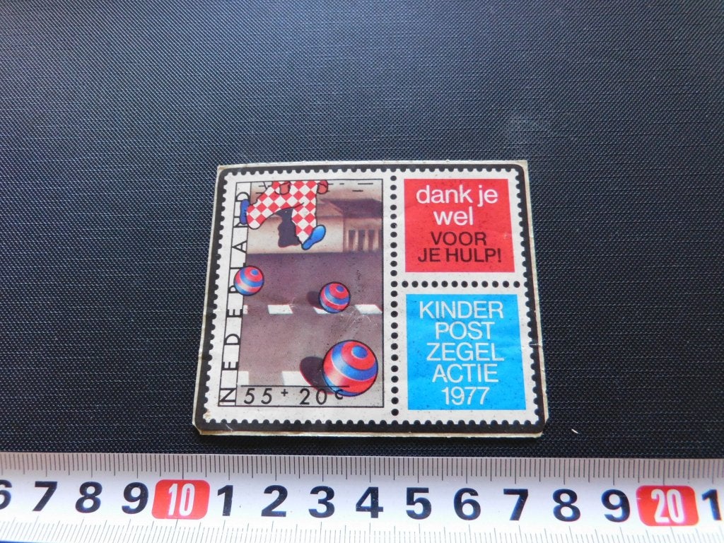 sticker PTT Post Kinderpostzegel actie 1977 *, Ophalen, Zo goed als nieuw