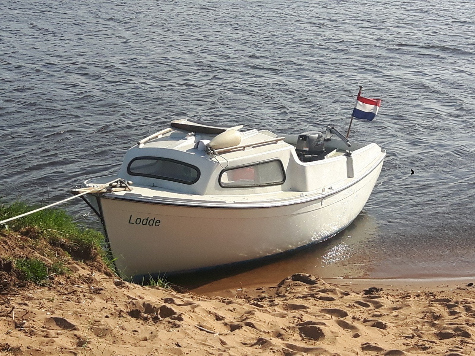 Bootje 4,5m met Yamaha 4pk buitenboordmotor en kanteltrailer, Watersport en Boten, Overige merken, Gebruikt, Kajuitboot, Buitenboordmotor