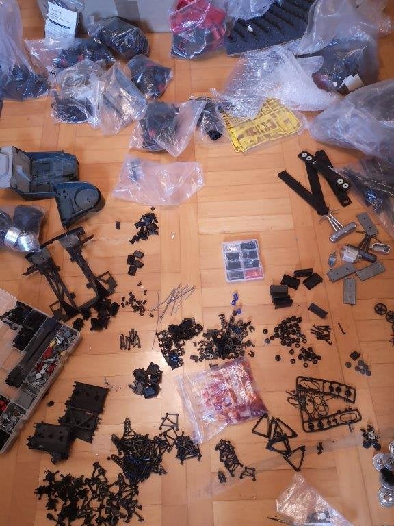 Veel stuks van F40 Ferrari 1/8 schaal Pocher 1/8 codes K55 K, Ophalen of Verzenden, Zo goed als nieuw, 1:5 t/m 1:8, Auto