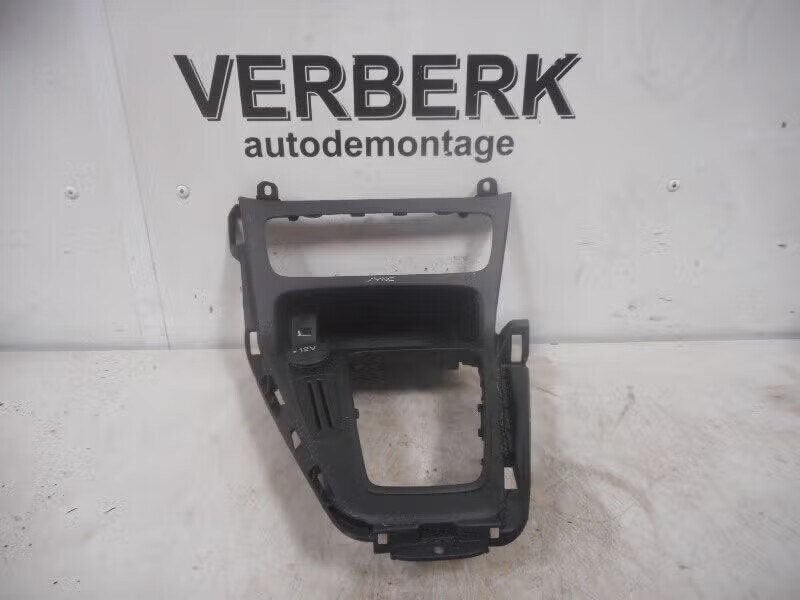 MIDDENCONSOLE Ford Focus (01-1970/-) (f1eba044h83chw), Auto-onderdelen, Gebruikt, Ophalen of Verzenden, Henry-Ford-Straße 1 50735 Köln, DE