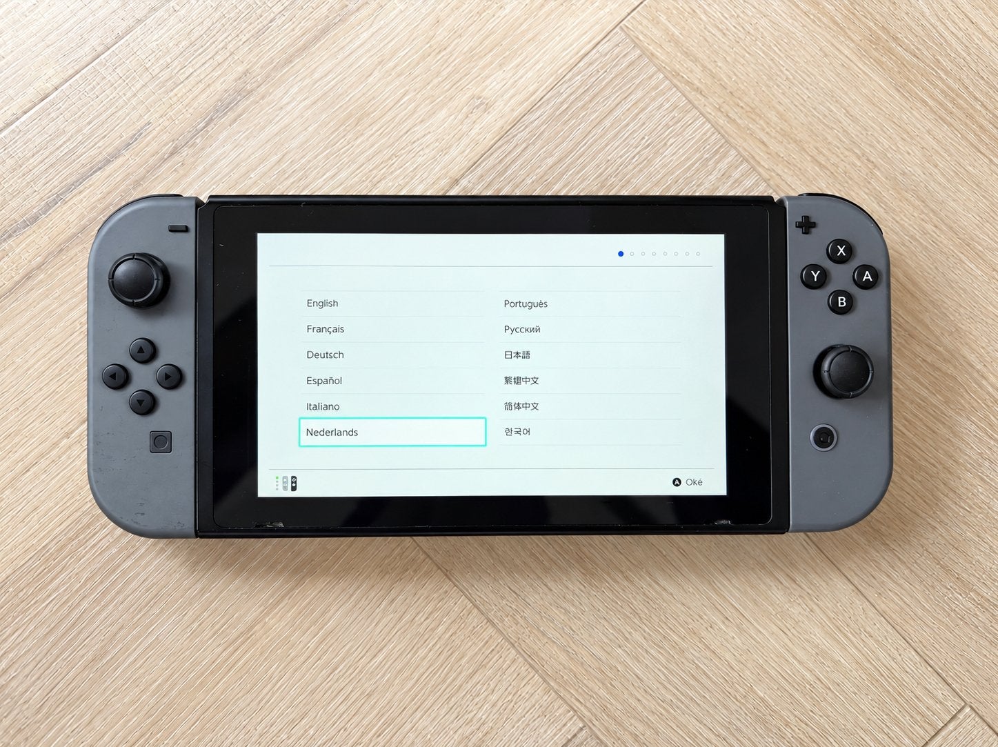 🎮Nintendo Switch V2 complete set met 🏎️Mario Kart 8 Deluxe, Switch 2019 Upgrade, Met 2 controllers, Ophalen of Verzenden, Zo goed als nieuw