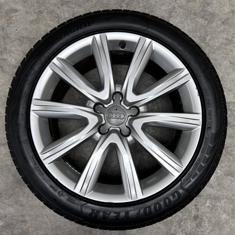 18 inch originele velgen + winterbanden Audi A6 4G0601025BF, 18 inch, -, -, Banden en Velgen