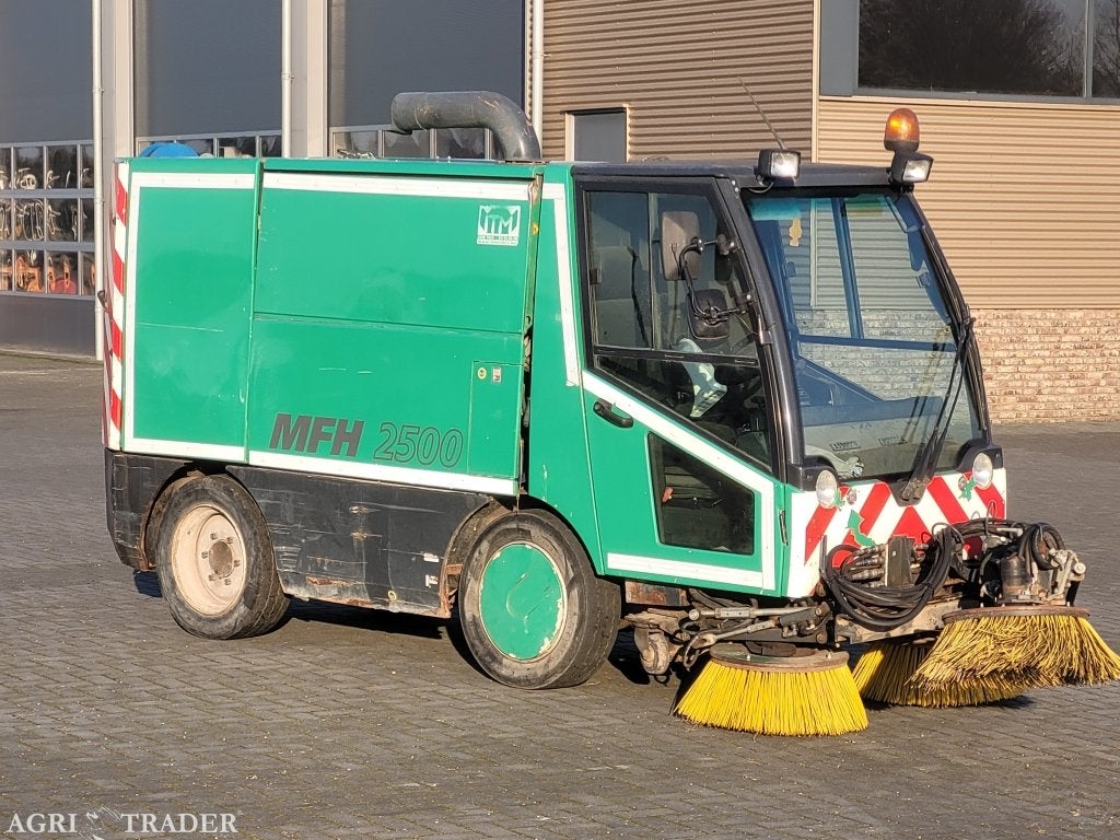 Aebi MFH 2500 zuig veegmachine, Ophalen of Verzenden, LMB VAN DIJK, Info@vandijkhouten.nl, 3997 MH