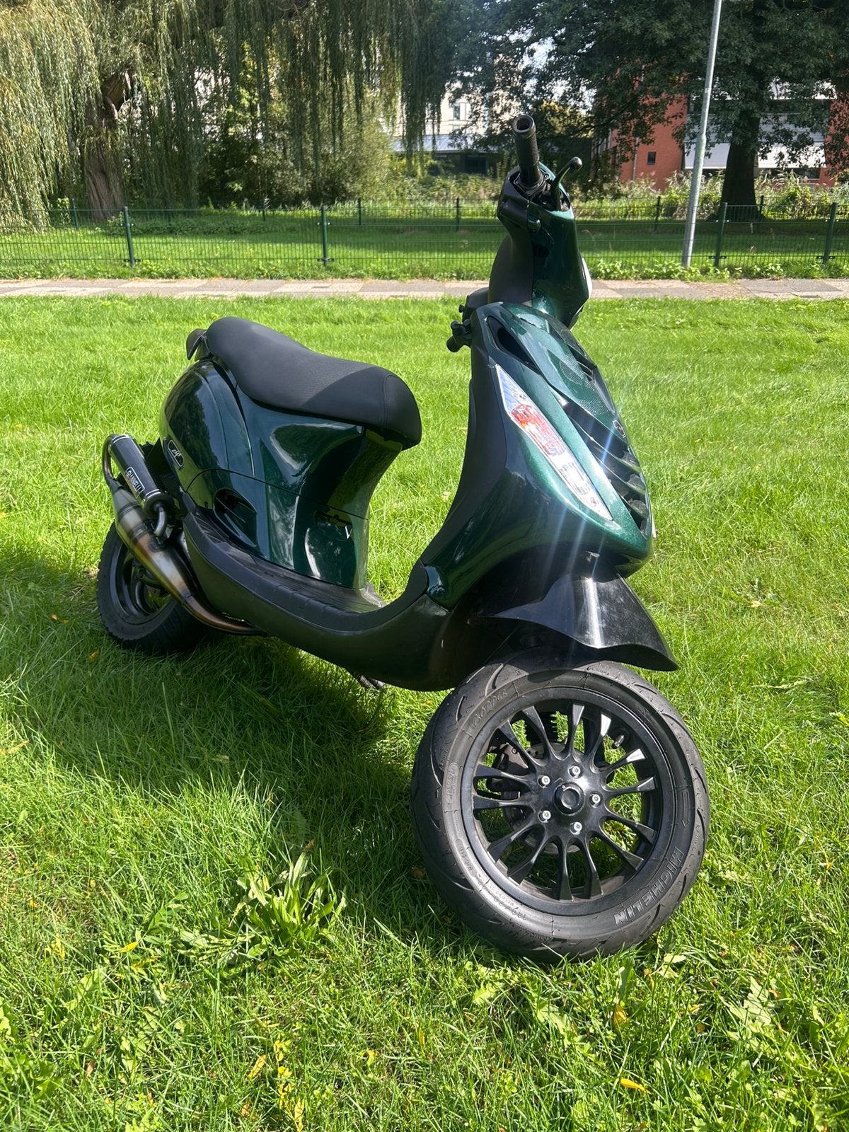 Zip 70cc mhr DD, Ophalen, Tweetakt, Maximaal 45 km/u, Zo goed als nieuw
