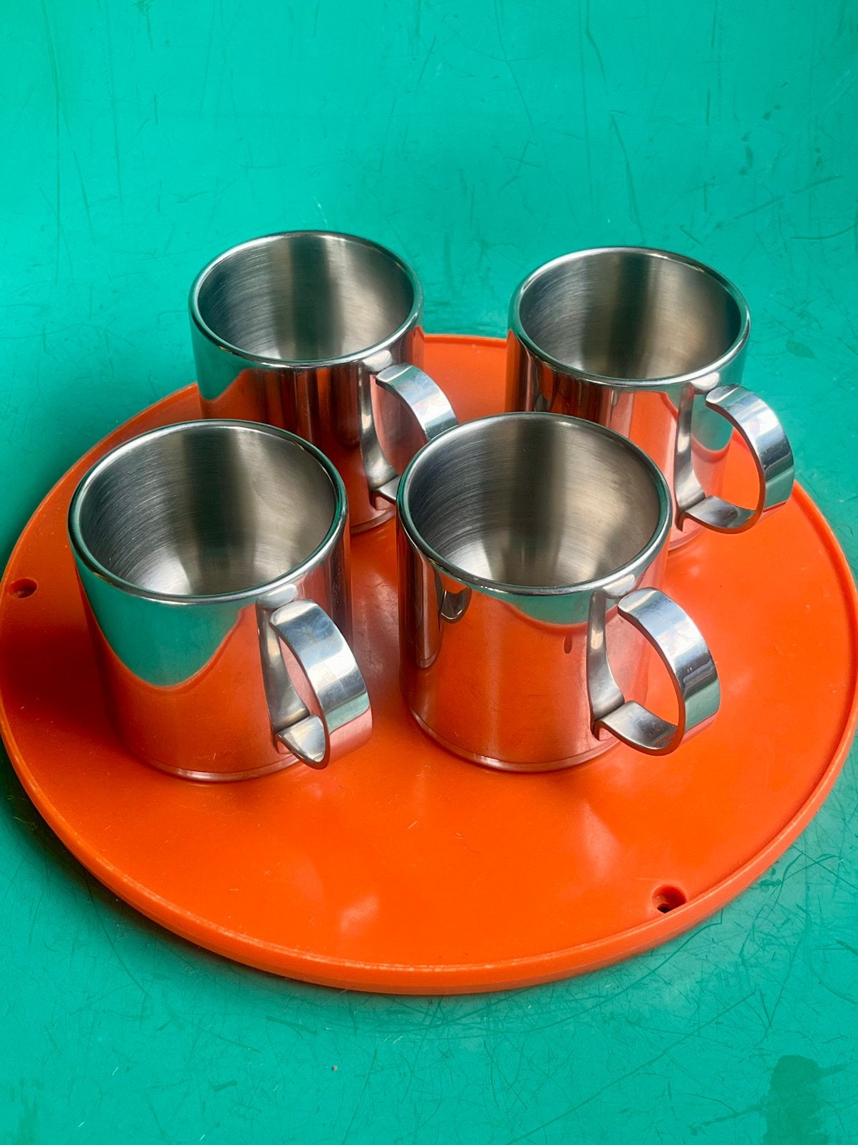 Vintage chrome mokken kopjes 4x dubbelwandig space age RVS, Gebruikt, Overige merken, Vintage, Ophalen of Verzenden