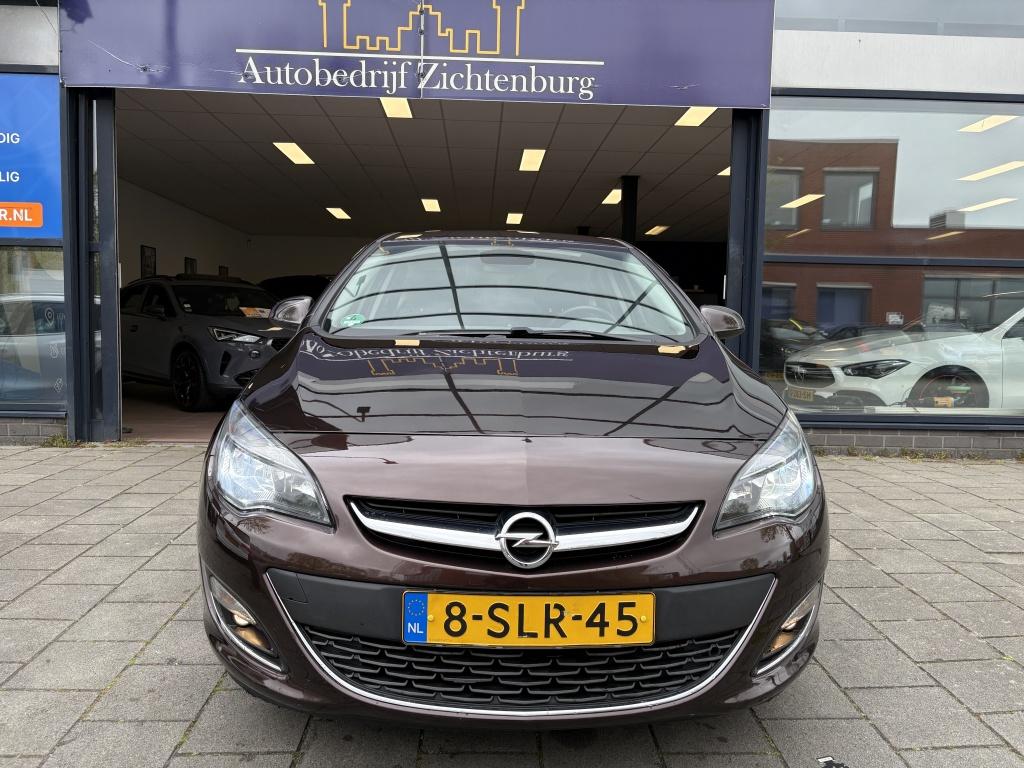 Opel Astra 1.4 Turbo Cosmo/ LED-NAVI-NL-AUTO (bj 2013), Euro 5, 4 cilinders, 1337 kg, Origineel Nederlands