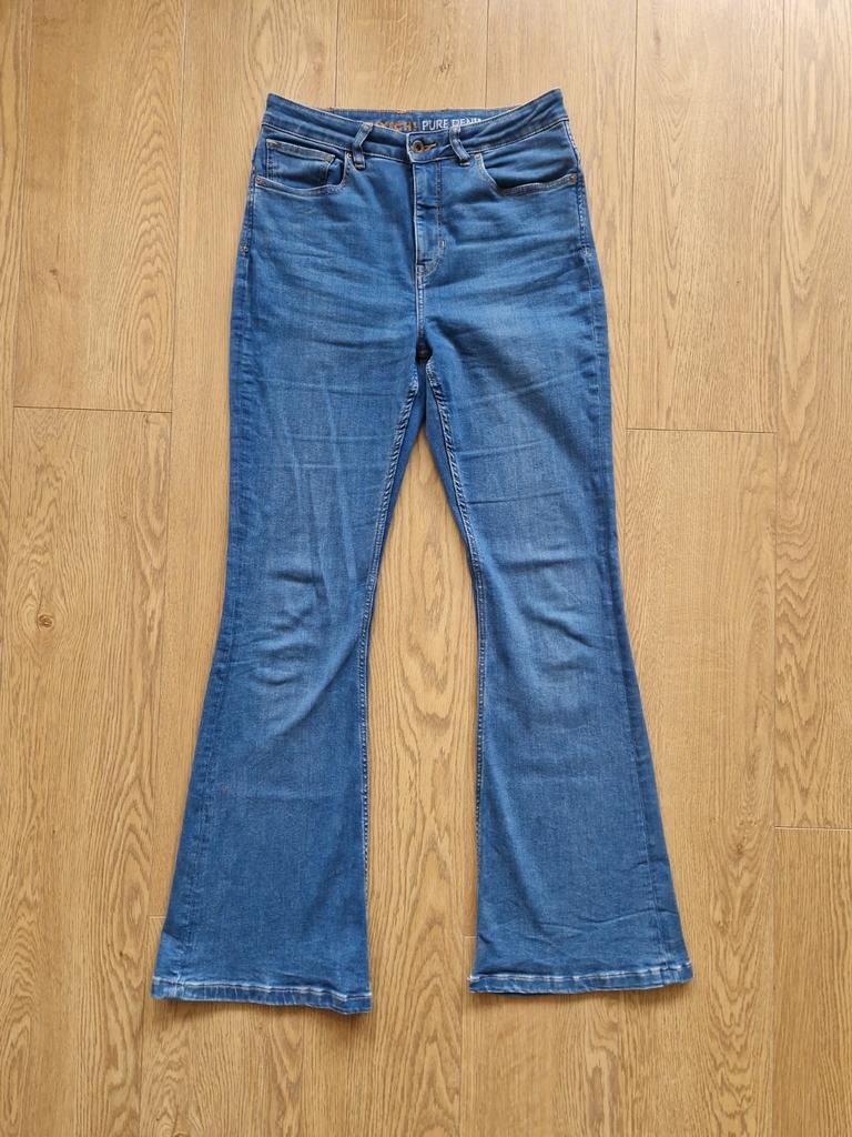 Kuyichi Lisette Flare jeans - lichtblauw - W30/32, Kleding | Dames, Spijkerbroeken en Jeans, Blauw, Ophalen of Verzenden, Kuyichi