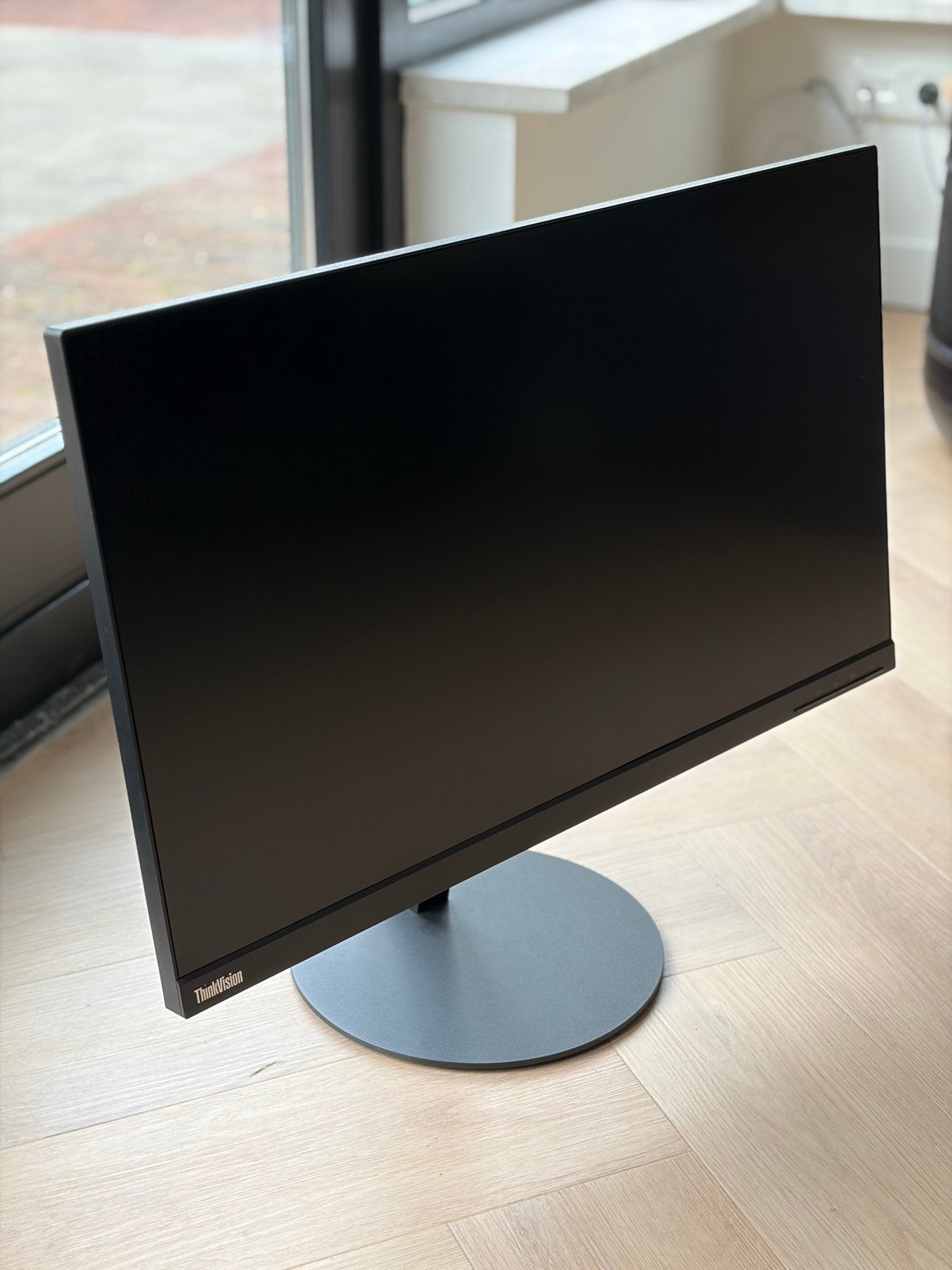 Lenovo ThinkVision P27h dockingmonitor - 27 inch - 15 stuks, Computers en Software, Monitoren, HDMI, Full HD, Zo goed als nieuw