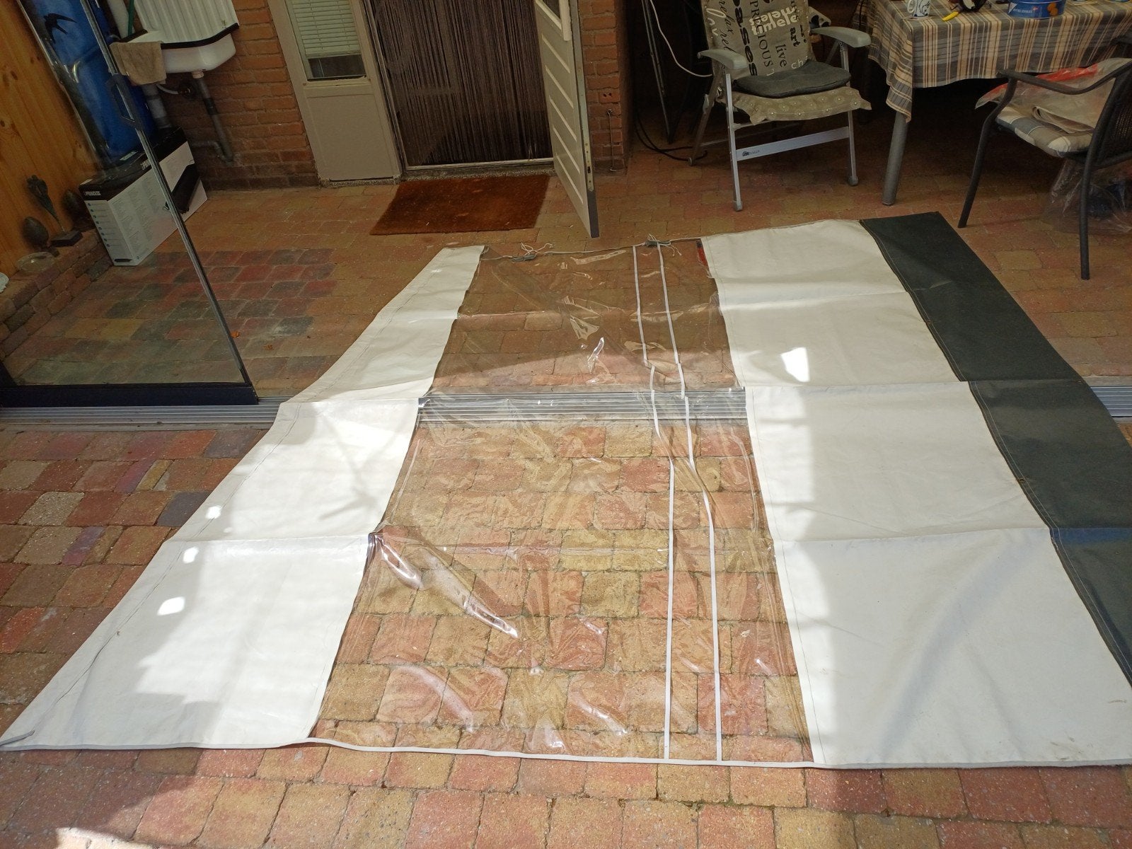 Zijwand voor camper en caravan, Ophalen