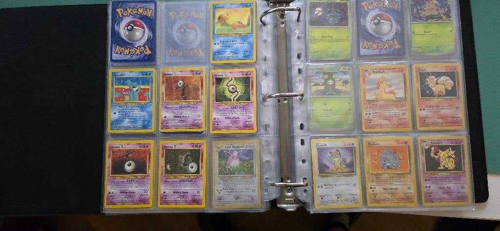 pokemon kaarten legendary collection + Scarlet & violet, Ophalen of Verzenden, Zo goed als nieuw, Meerdere kaarten