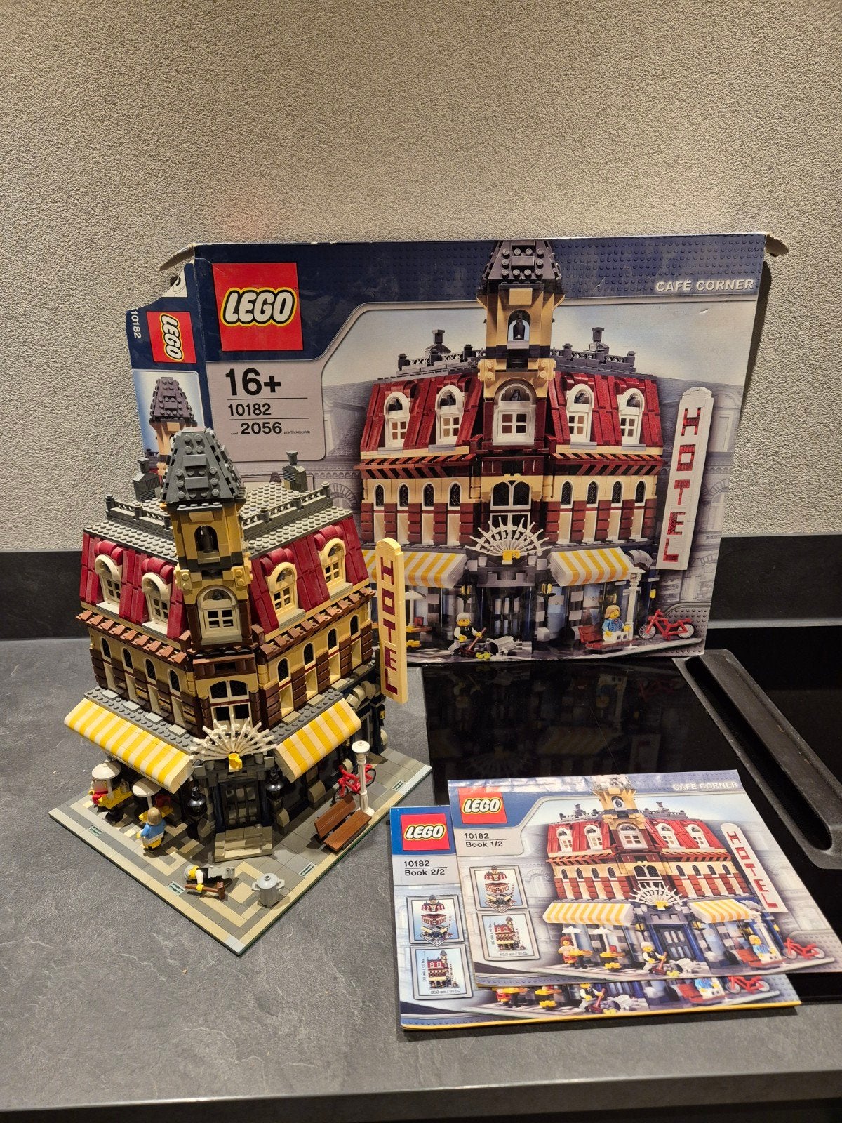 Partij lego café corner 10182, Kinderen en Baby's, Speelgoed | Duplo en Lego, Ophalen of Verzenden, Gebruikt