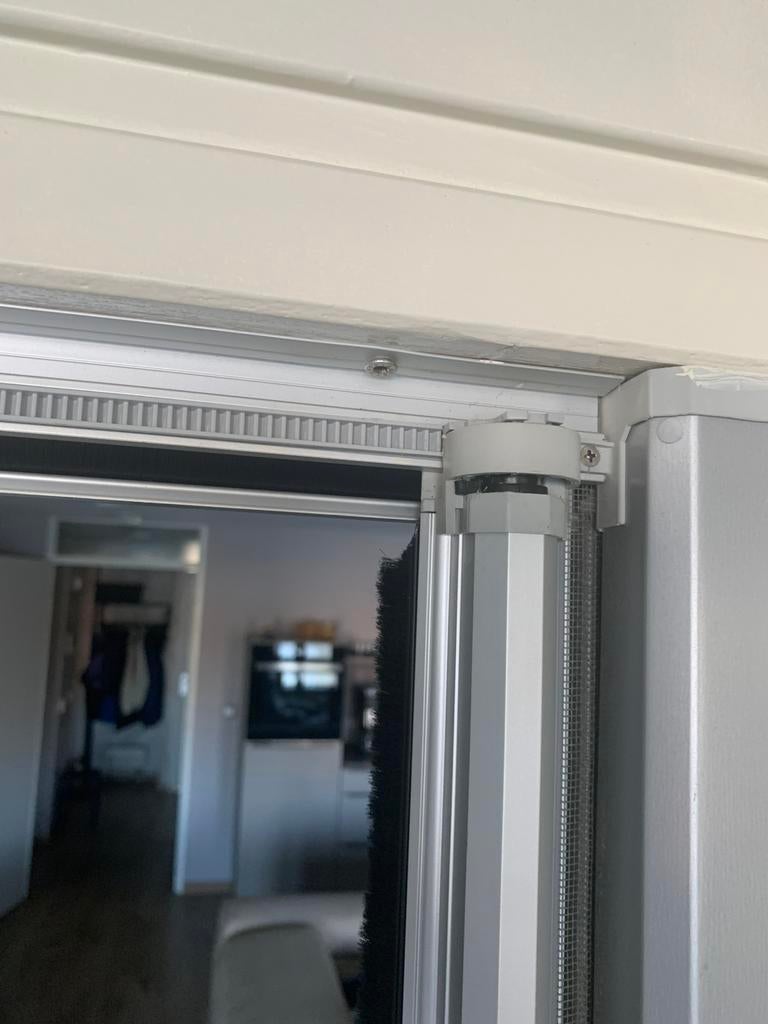 Luxaflex rolhor deur, Doe-het-zelf en Verbouw, Deuren en Horren, Hordeur, Minder dan 200 cm, Zo goed als nieuw, Metaal