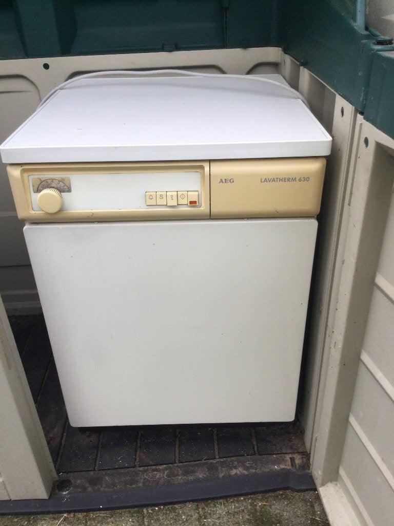 Wasdroger AEG Lavatherm 630 voorlader, Ophalen, Gebruikt, Minder dan 85 cm, Luchtafvoer