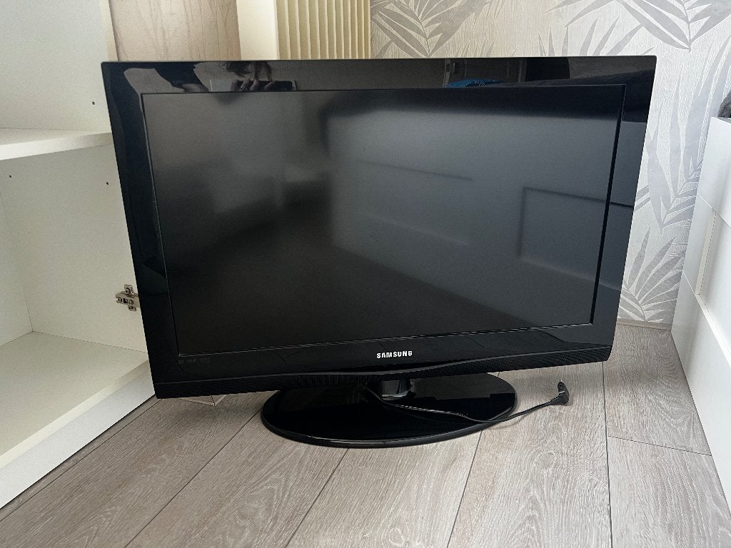 Samsung LCD TV - Goede staat, Ophalen, Gebruikt, 50 Hz, Samsung