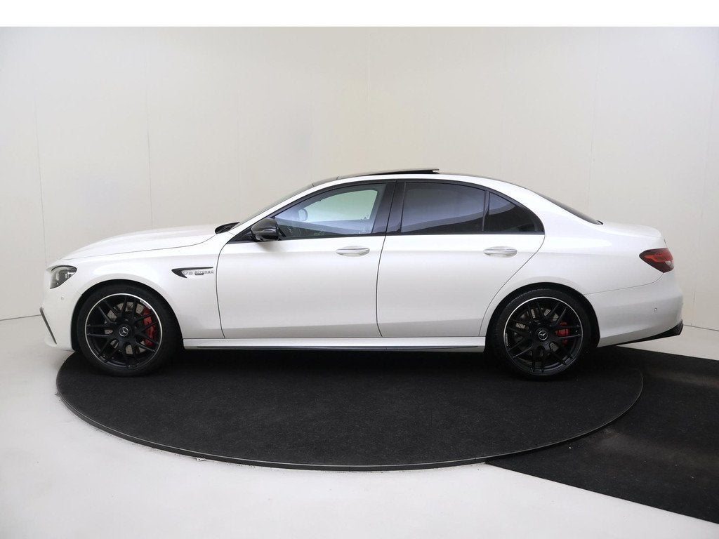 Mercedes-Benz E-klasse AMG 63 S 4MATIC+ AMG /Panoramadak /HU, Auto's, Automaat, Gebruikt, Leder, Vierwielaandrijving