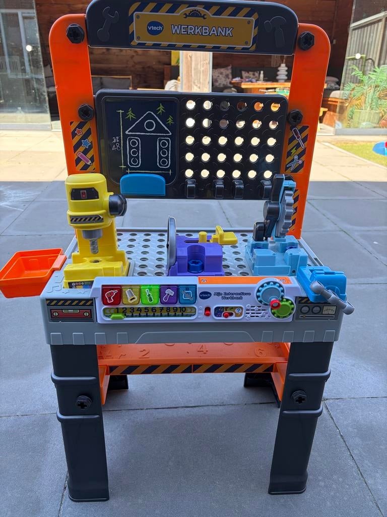 VTech Werkbank met gereedschap en geluid, Ophalen, Zo goed als nieuw, Bouwen, Met licht