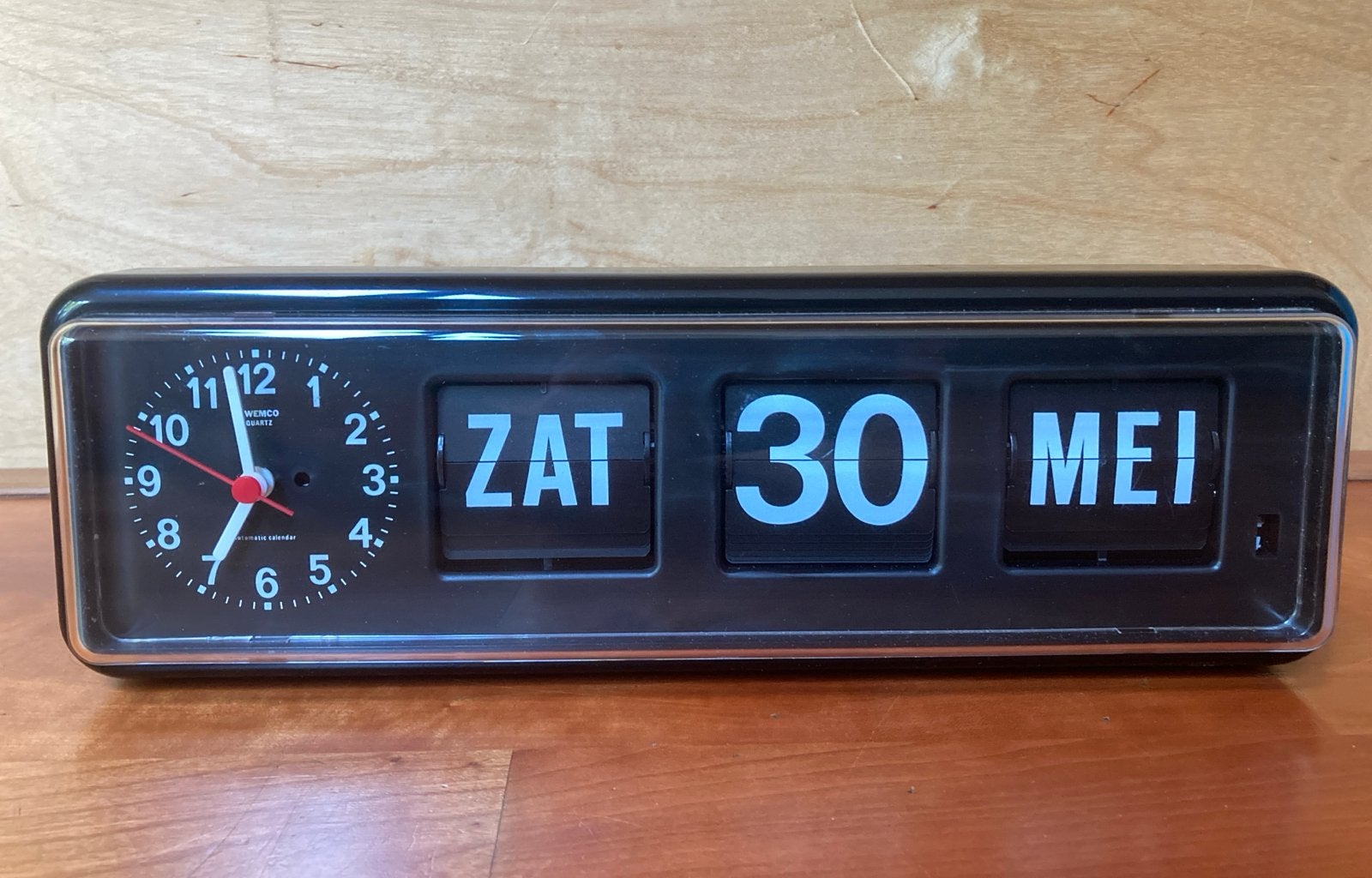 Dementieklok Twenco BQ-38 Flip Klok met Kalender, Ophalen, Gebruikt, Analoog, Wekker of Tafelklok
