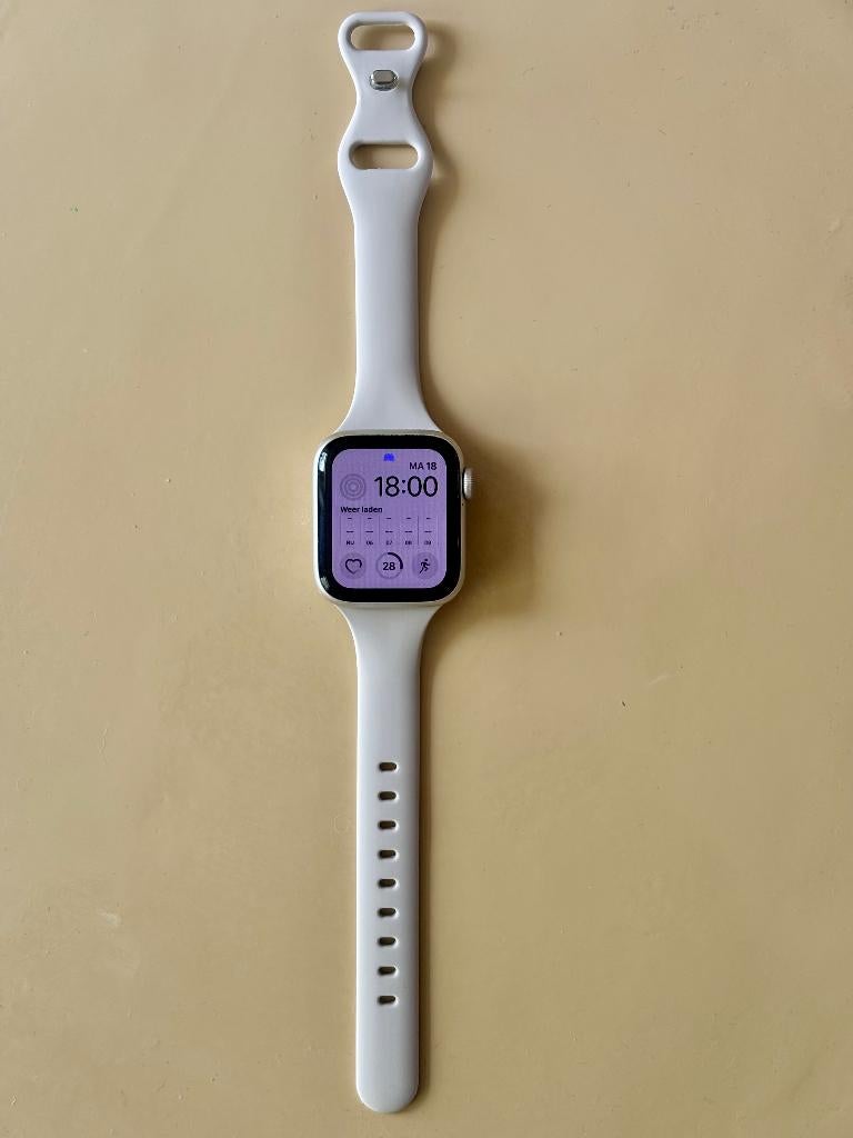 Apple Watch SE 2e generatie 40mm, Sieraden, Tassen en Uiterlijk, Smartwatches, Ophalen, Gebruikt, Apple Watch ⌚️, IOS