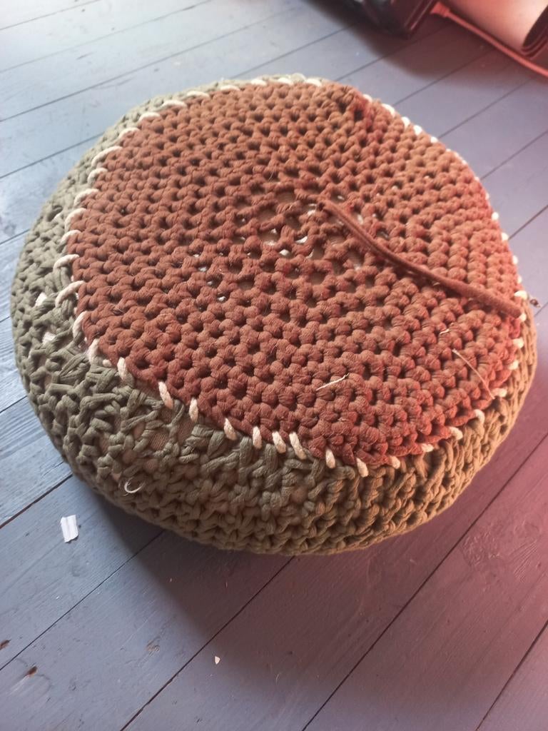 Gehaakte Meditatie Poef - Ideaal voor Kleermakerszit, Minder dan 50 cm, Gebruikt, Bohemian, Handgemaakt, Meditatief, Rond