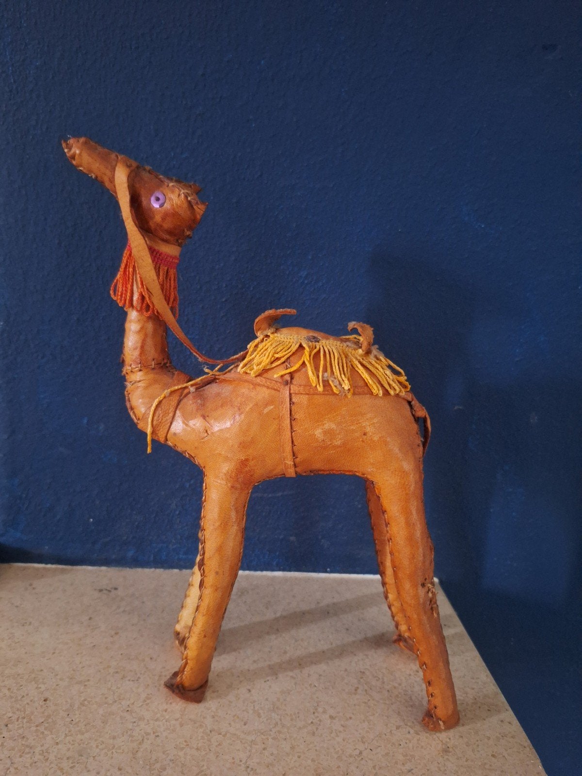 Vintage Leren Kameel Figuur - Handgemaakt Decoratie, Verzamelen, Ophalen of Verzenden, Gebruikt, Dier
