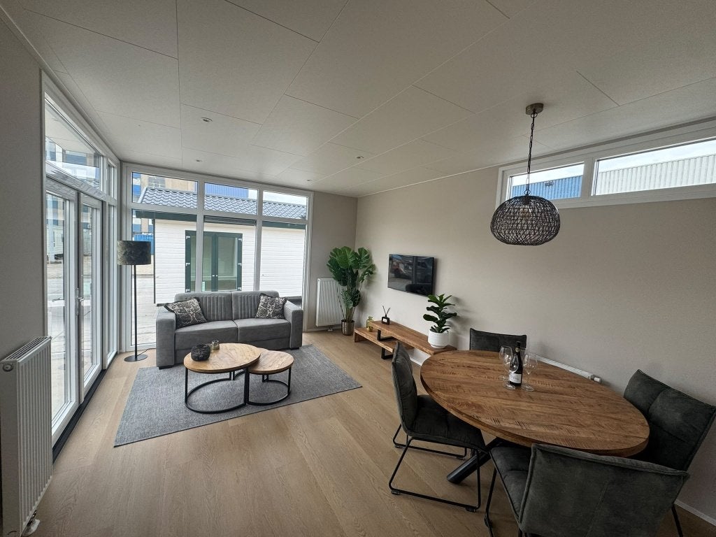 **🏡Prachtige chalet/mantelzorgwoning 12.60 x 4.30 🫵**, Caravans en Kamperen, Meer dan 6